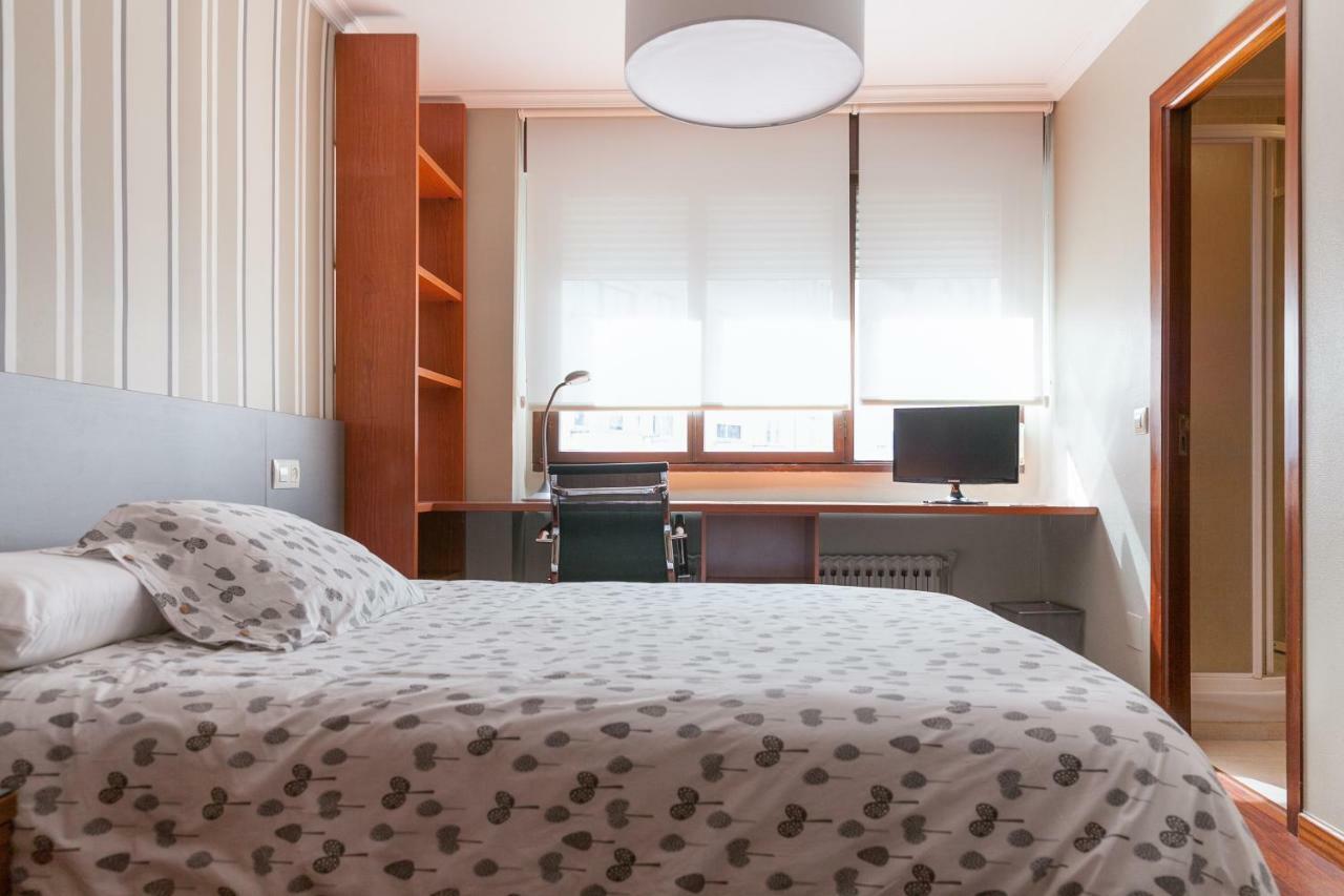 סנטיאגו דה קומפוסטלה Zafiro Suites מראה חיצוני תמונה