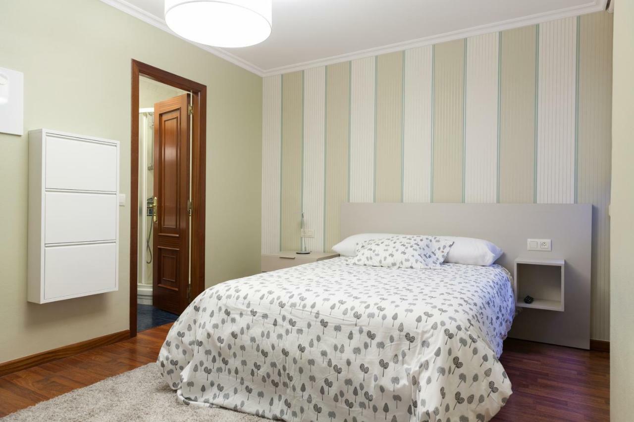 סנטיאגו דה קומפוסטלה Zafiro Suites מראה חיצוני תמונה