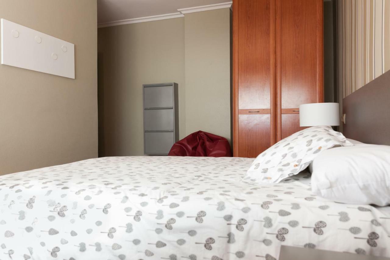 סנטיאגו דה קומפוסטלה Zafiro Suites מראה חיצוני תמונה